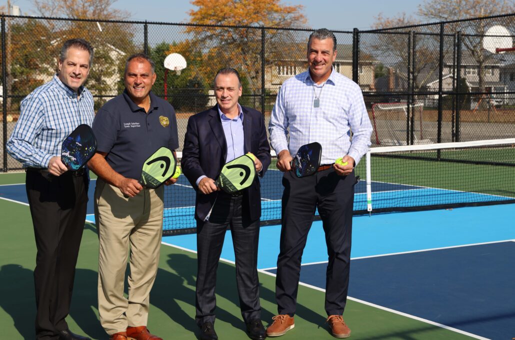 New Pickleball Courts Open at Anchor Park in Massapequa