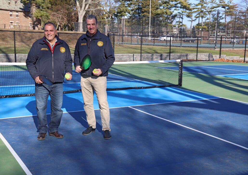 New Pickleball Courts Open at Syosset-Woodbury Community Park