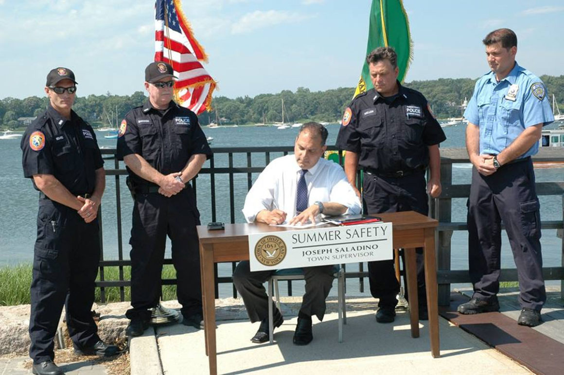 Supervisor Signs Order to Make Our Waters Safer This Holiday