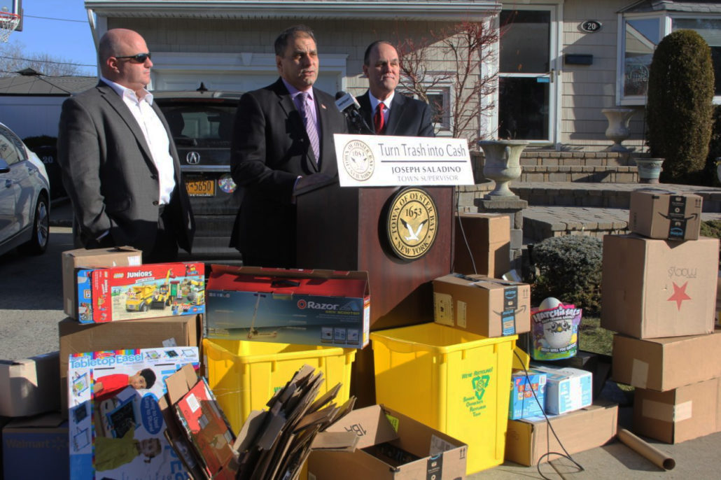 Saladino & Hand Remind Residents to Turn Trash Into Cash With Single Stream Recycling This Holiday Season