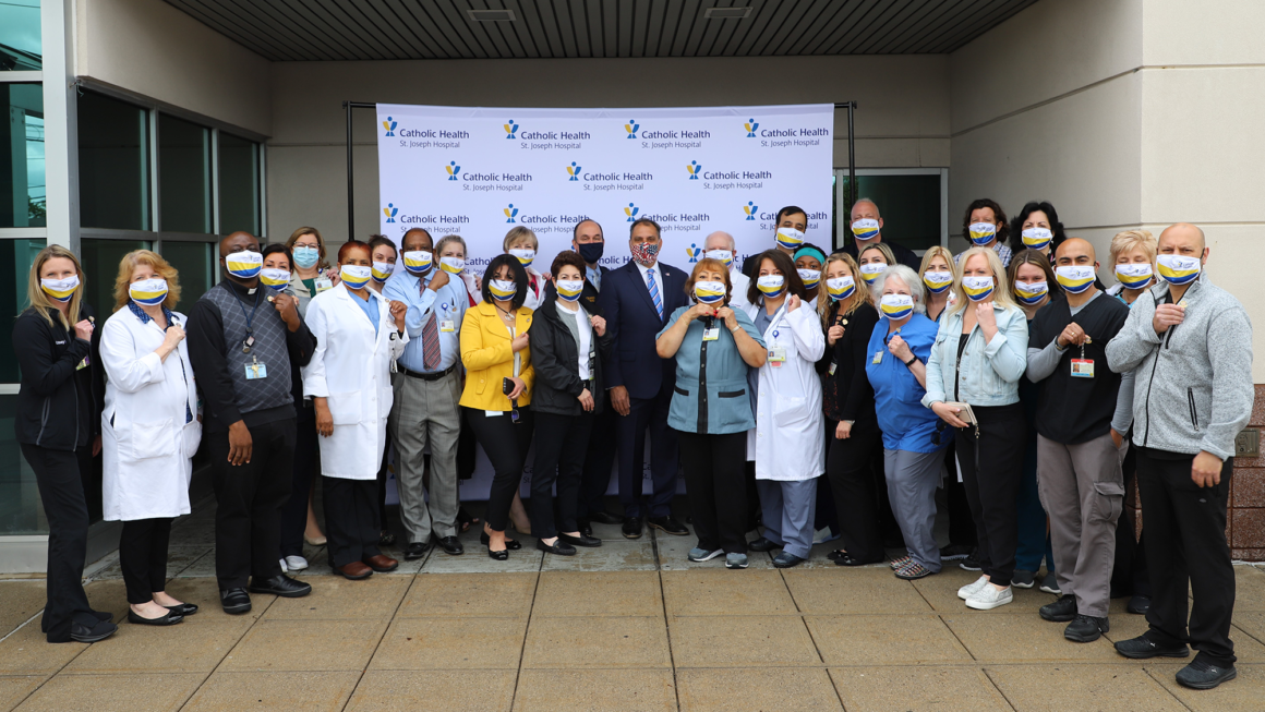 Town Honors 850 Healthcare Heroes in Recognition of Hospital Week